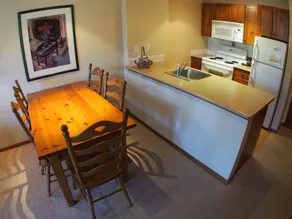 Fireside Lodge by Bear Country - Image 3