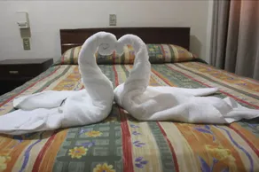 Hotel Sevillano - Image 2