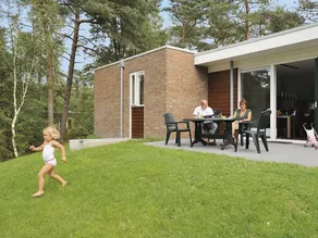 Comfortable Bungalow With a Fireplace, not far From Assen - Image 4