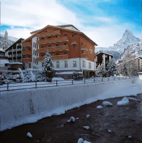 Hotel Perren Superior - Image 4
