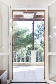 Caper Villa - Image 4