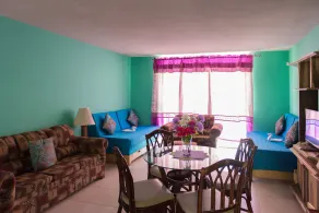 Montego Bay Club Apartments - Image 5