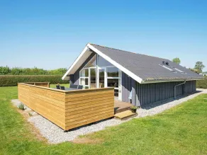6 Person Holiday Home in Juelsminde - Image 4