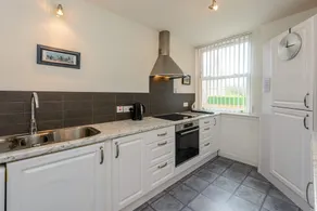 Thistle Apartment Perfect for Golfers and Couples - Image 5