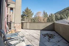 Sage Road Townhome Beautiful Views in Warm Springs - Image 2