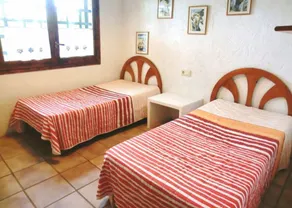 Villa in Lloret de Mar - 104820 by MO Rentals - Image 4