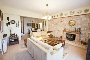 Bizmut Garden House - Image 2
