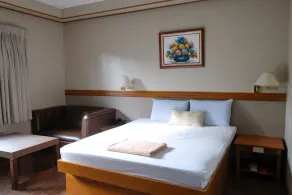 Neuhaus Inn - Image 5