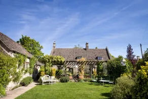 Beech House at The Olive Branch - Image 5