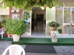 Hotel Nanda - Image 5