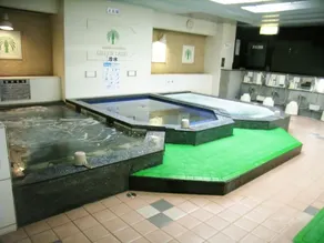 Sauna & Capsule Hotel Greenland Nakasu - Caters to Men - Image 2