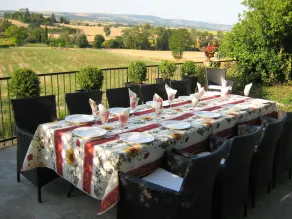 Chateau Coquelicot - Image 2