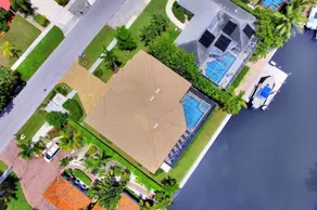 Breakwater Home - Image 4