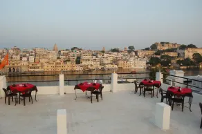 Hotel Gaj Vilas - Image 5