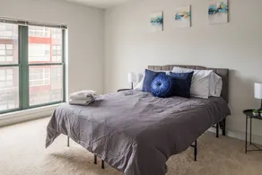 2 BR Apt with Kitchen and Wifi by Frontdesk - Image 2