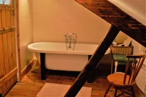 Clotworthy House - Image 2