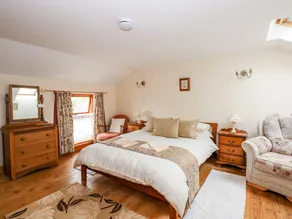 Clares Cosy Cottage - Image 3