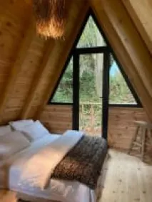 Cozy Bungalow in Nature Near Lake in Sapanca - Image 3