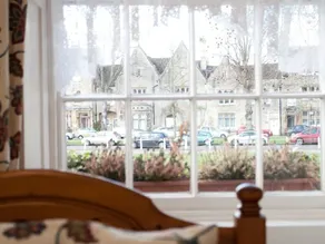 The Witney - Image 4