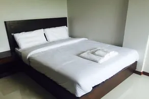Siriwat Apartment - Image 4