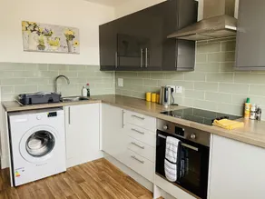 Church Road Apartment by Aldershot Short Stays - Image 3