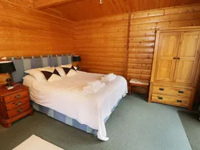 Red Kite Lodge - Image 3
