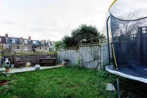Archway Garden - Image 5