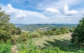 Stunning Home in Castino With Wifi and 4 Bedrooms - Image 2