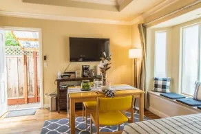 Lemon House - Cozy, In-law Studio - Image 3