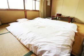 Antique room with Onsen in Atami - Image 4