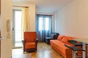 Apartment Bolero - Image 5