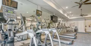 Landing Modern Apartment With Amazing Amenities Id5223 - Image 3