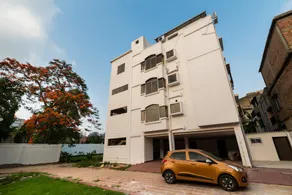 White Palace Hotel & Resort By OYO Rooms - Image 3