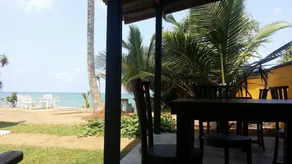 Hotel Airport Beach Villa - Image 5