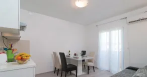 Apartments Tomic - Image 2