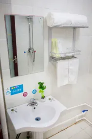 Yijie Holiday Hotel Laiyuan Baishishan - Image 2