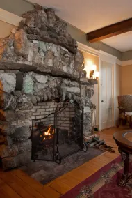 Lake House At Ferry Point - Image 5