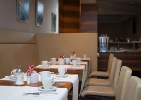Pakat City Hotel - Image 5