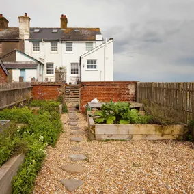 Coast Guards Cottage - An idyllic coastal retreat - Image 3