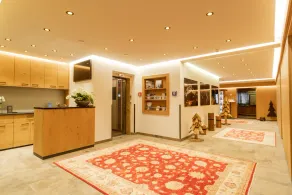 Hotel & Chalet Bellevue - Image 2