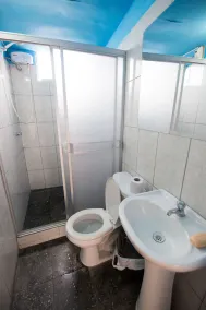 Tupackers Hostel - Image 2