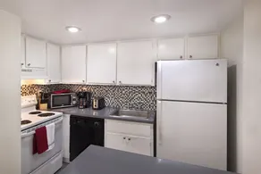 Miami Airport Villas - Image 3