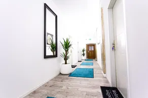 Huxx Rooms - Image 5