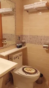 December Hotel - Image 5