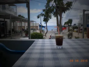 To Kamari - Image 3