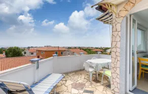Awesome Apartment in Barbariga With 2 Bedrooms and Wifi - Image 3