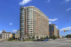 50 Laurier Apartments by CorporateStays - Image 3