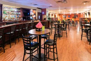 Ramada Plaza Louisville - Image 2