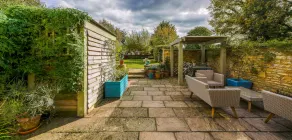 Sunset House - Image 5