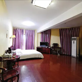 Mingzhu Holiday Hotel (Jingdezhen Taoxichuan Branch) - Image 3